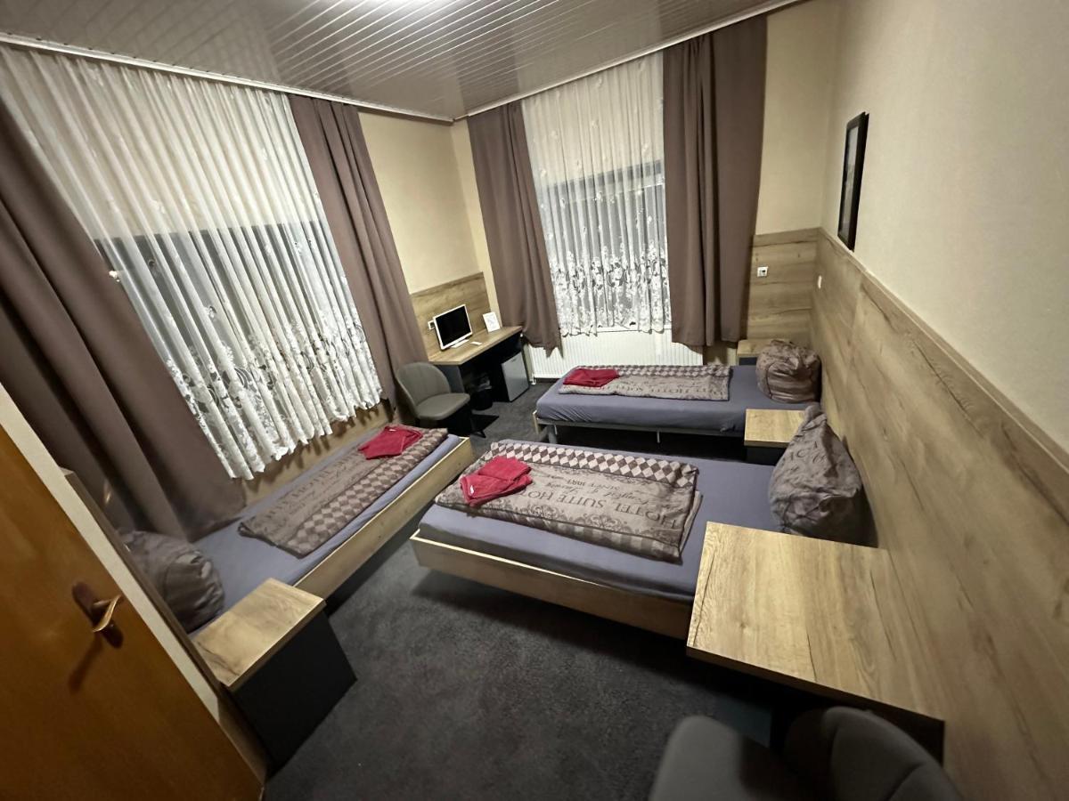 Hotel Pension Pamina Berlino Esterno foto