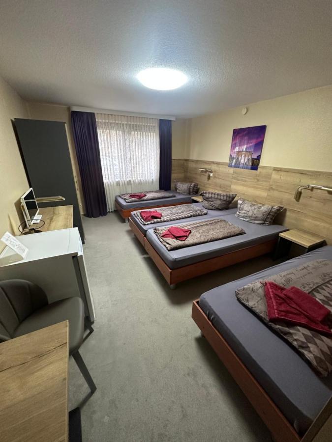 Hotel Pension Pamina Berlino Esterno foto
